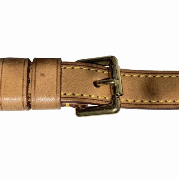 Louis Vuitton Musette Tango - Picture 8 of 8